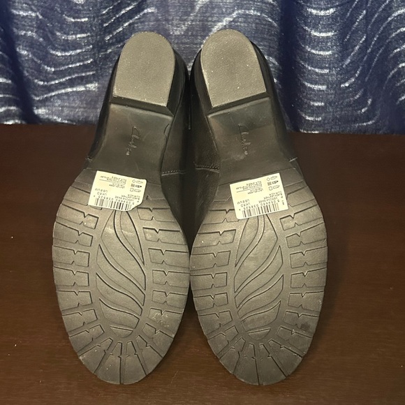 Clark’s Verona Ease Bootie Sz 8.5 NWOB - Picture 6 of 7